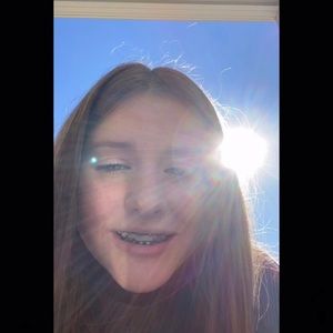 Meet your Posher, Leah